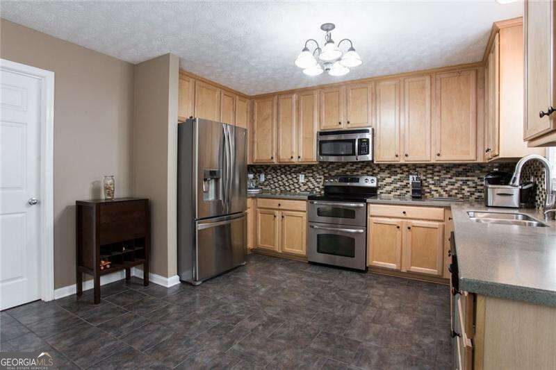 636 Sleeping Meadow Lane Property Photo 15