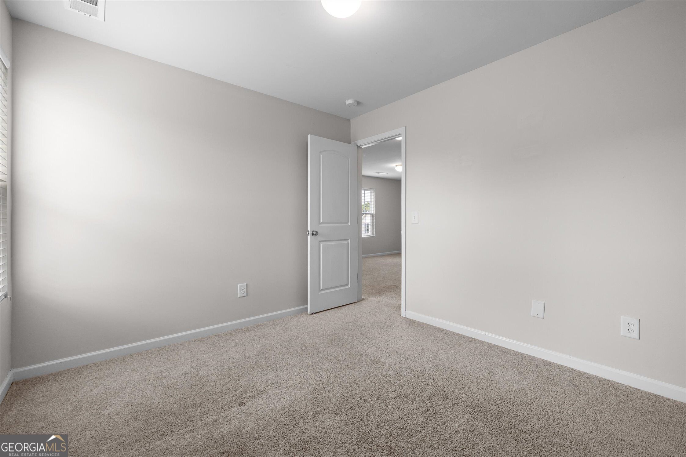 324 Middleton Court Property Photo 14