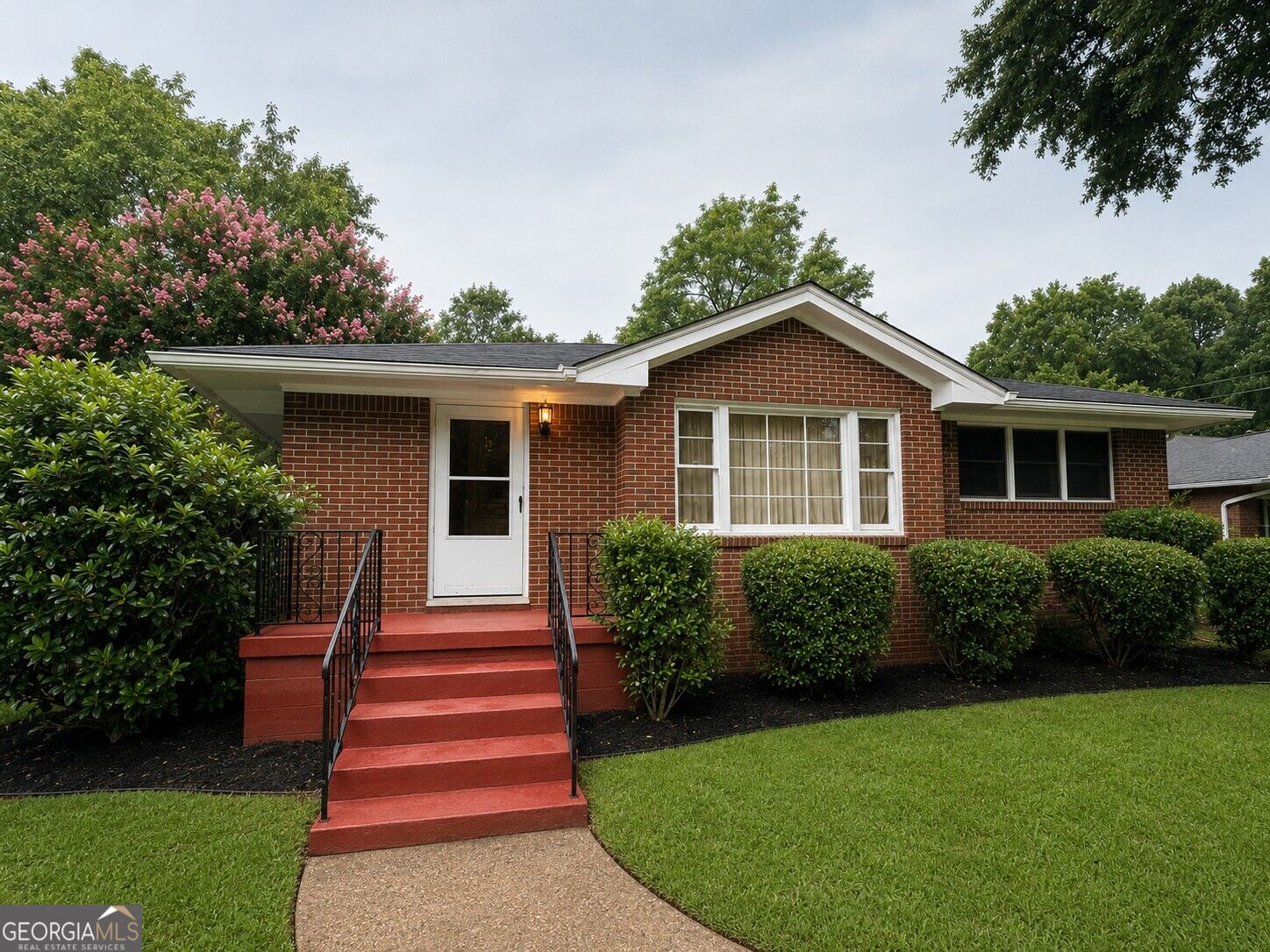 5539 Ash Street Property Photo 1