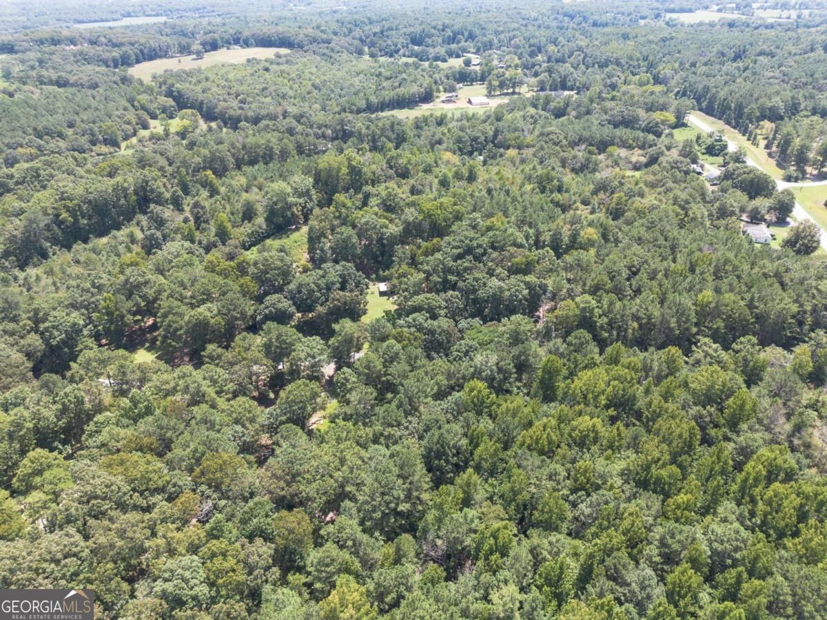 90 Striker Road Property Photo 5
