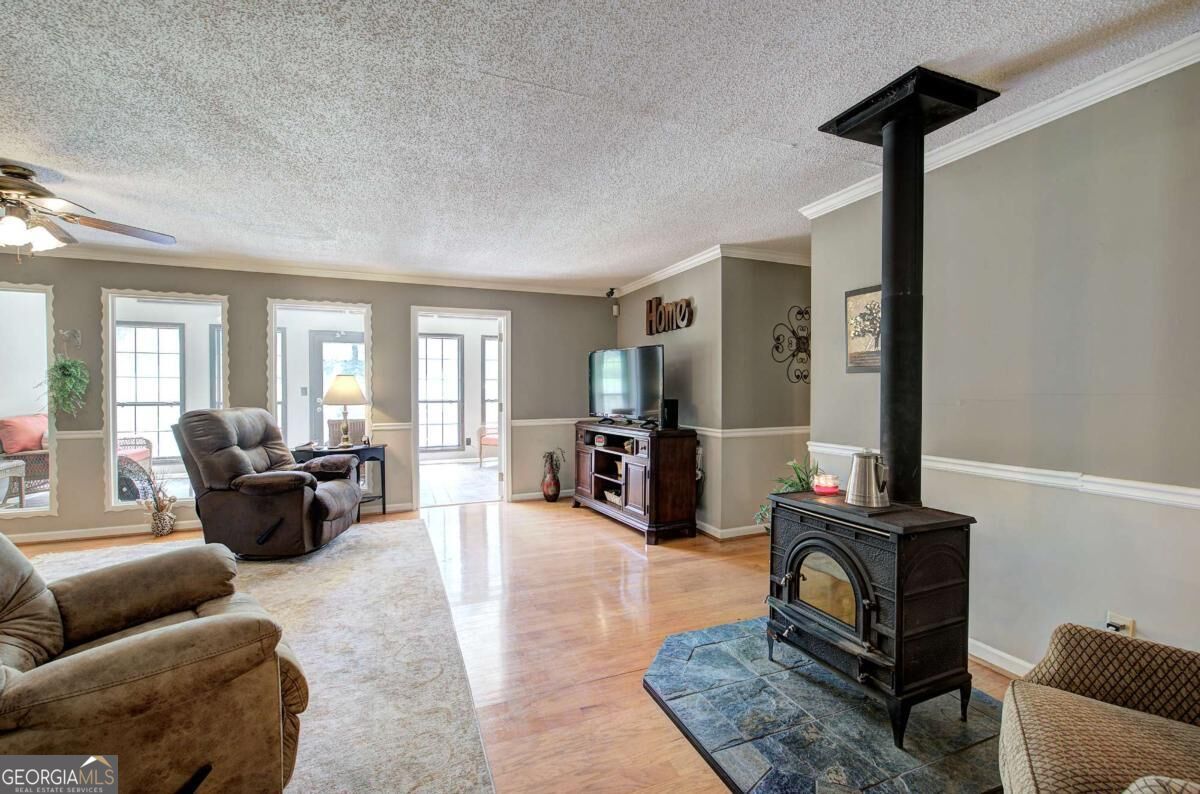 90 Striker Road Property Photo 32