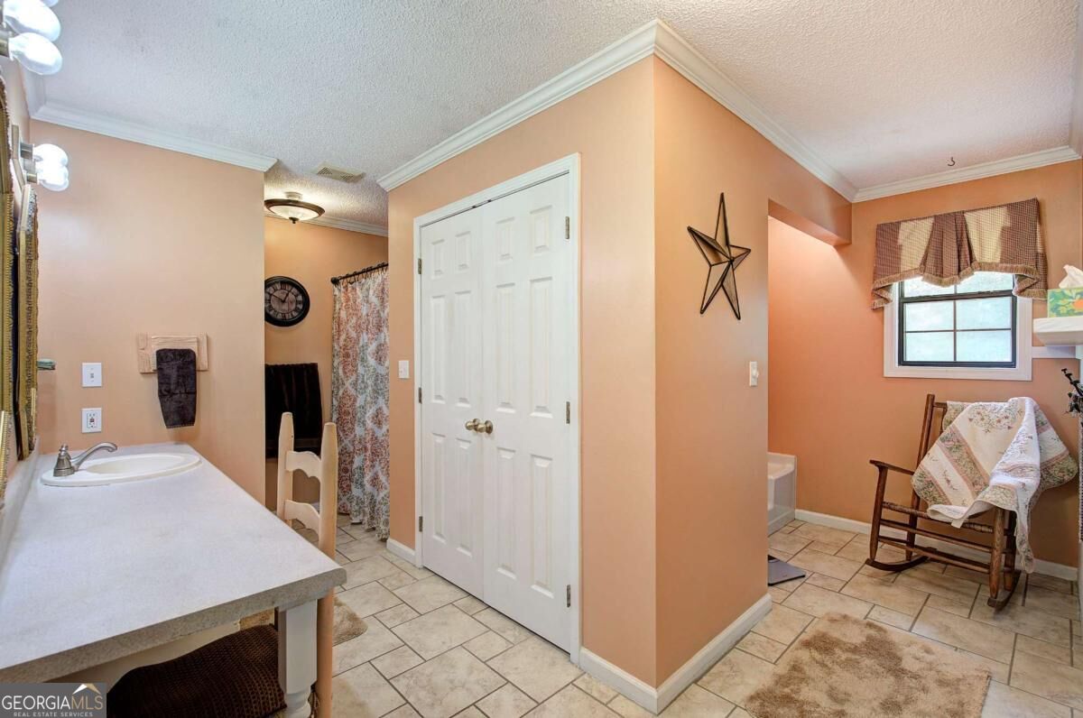 90 Striker Road Property Photo 44