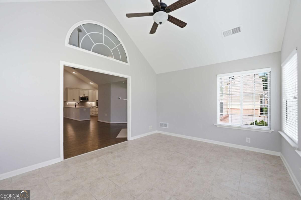 1103 Sweet Apple Circle Property Photo 4