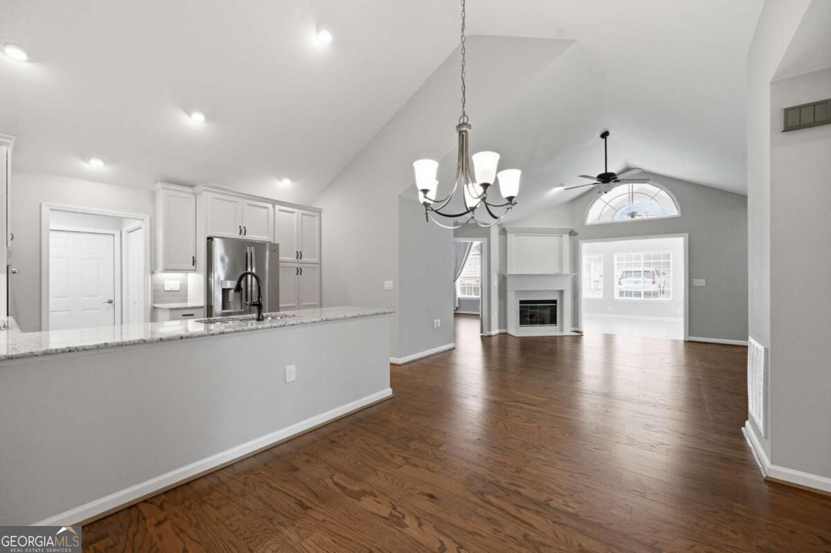 1103 Sweet Apple Circle Property Photo 13