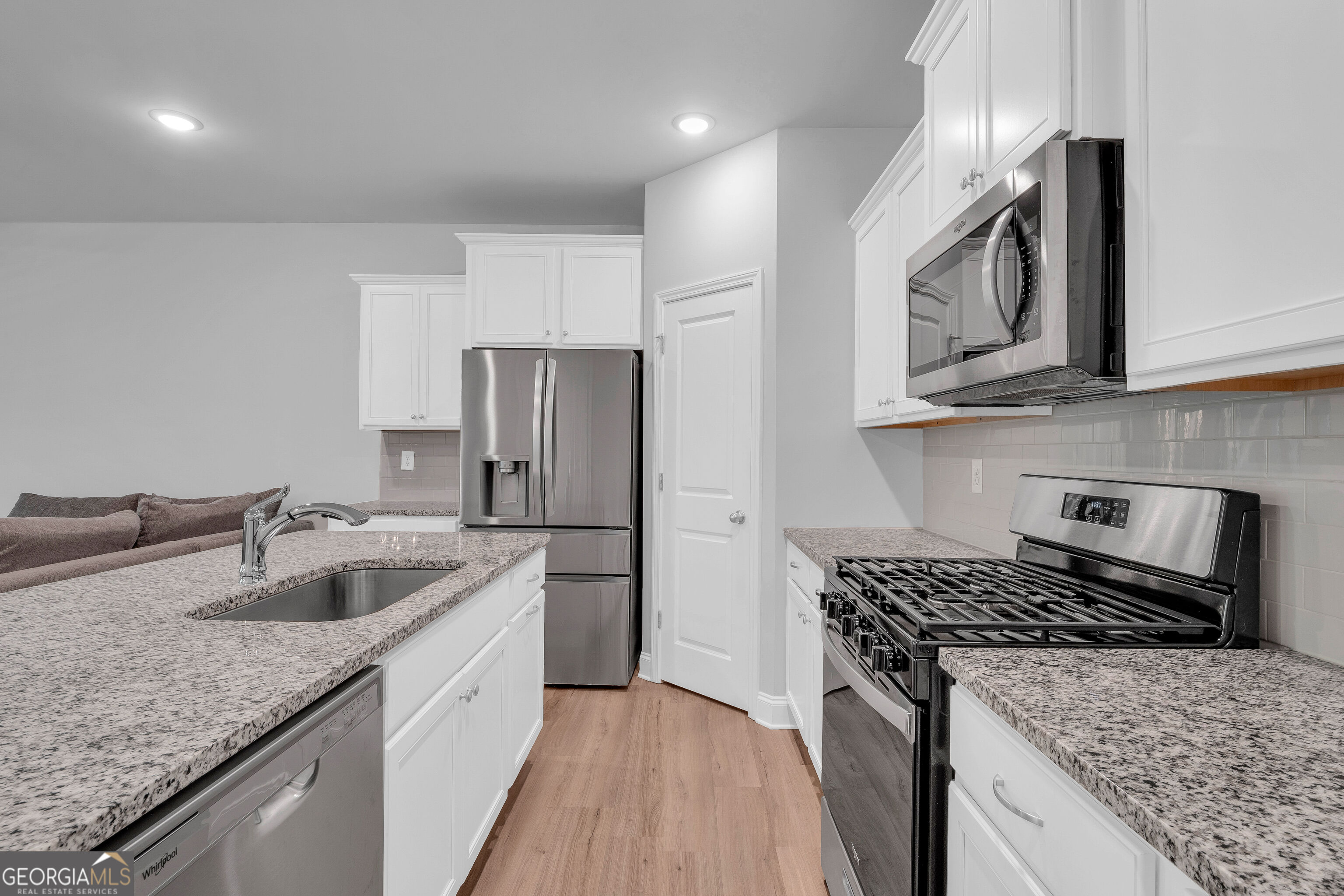 1567 Gin Blossom Circle Property Photo 9