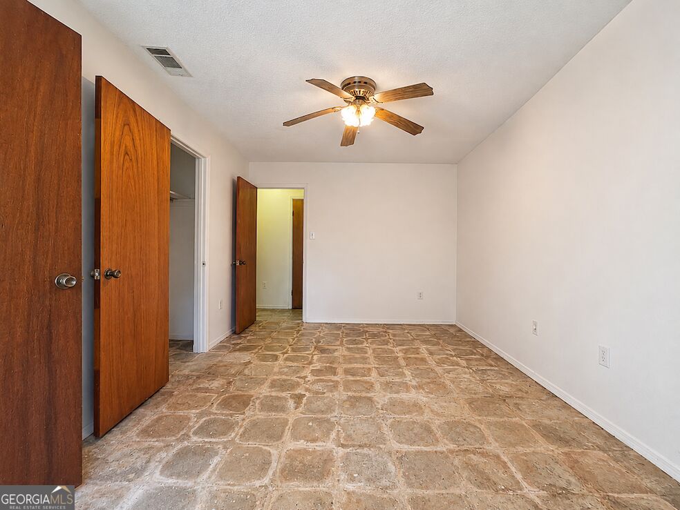 1903 Cimarron Street Property Photo 14