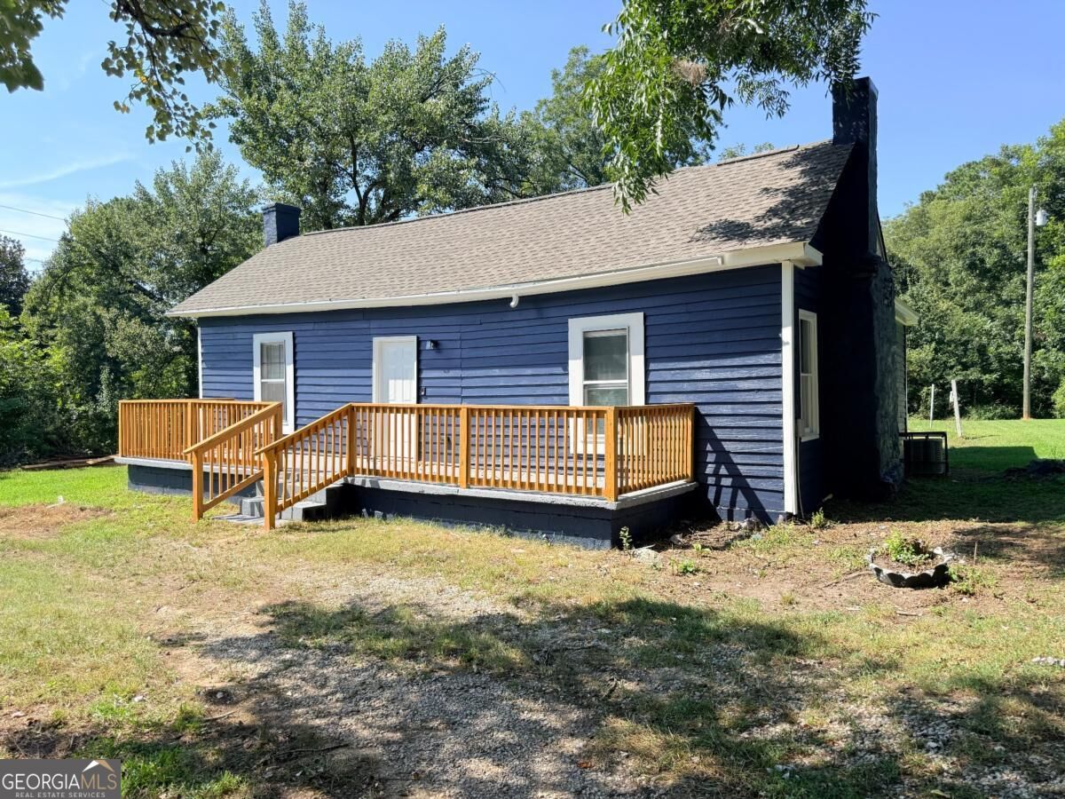 12 Eaves Drive Property Photo 1