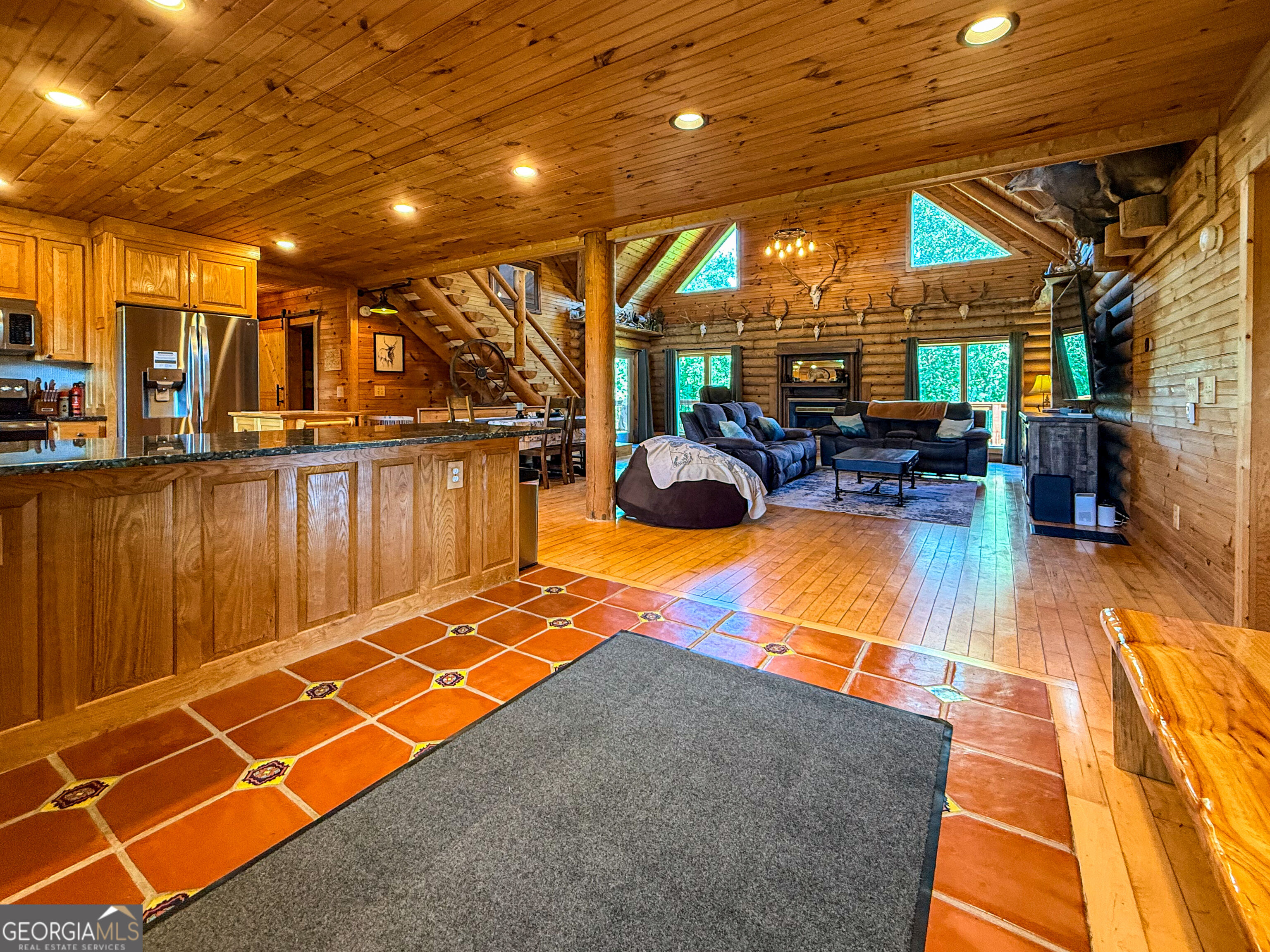 448 Dixie Meadow Lane Property Photo 6