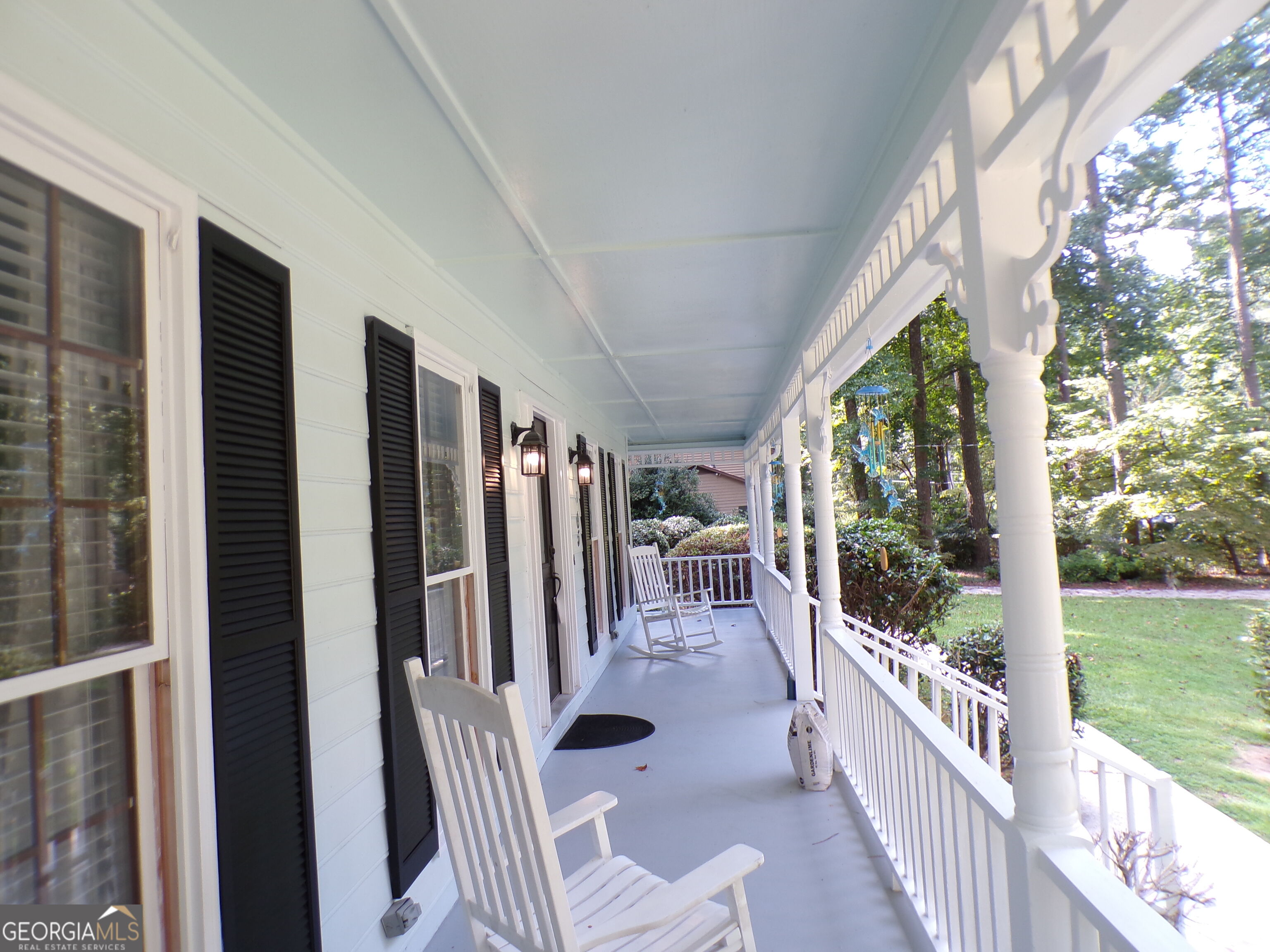185 Ashland Way Property Photo 3