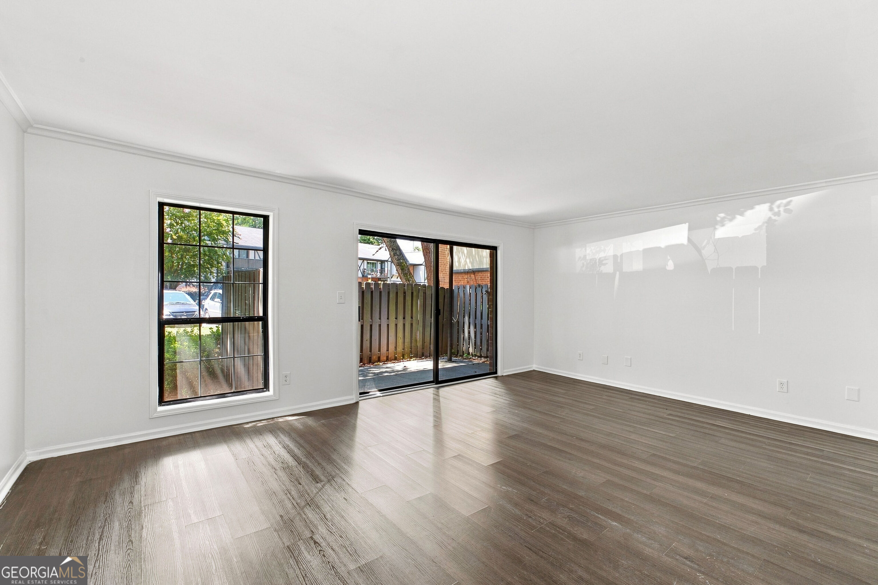 6851 Roswell Road # K2 Property Photo 4