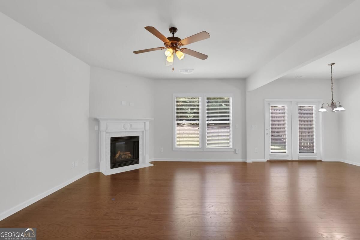 6155 Crested Moss Drive Property Photo 5