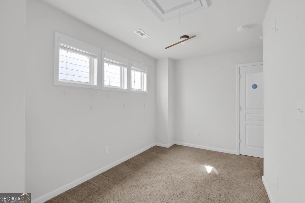 6155 Crested Moss Drive Property Photo 16
