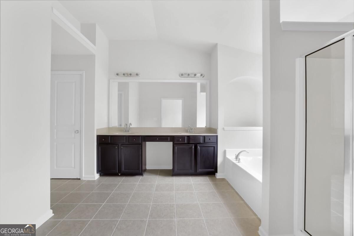 6155 Crested Moss Drive Property Photo 23
