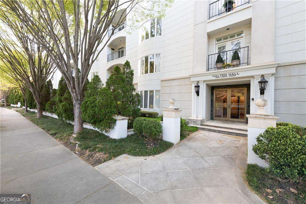 2960 Pharr Court South NW # N8