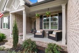 41 Saint Ives Circle Property Photo 4