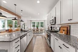 41 Saint Ives Circle Property Photo 15