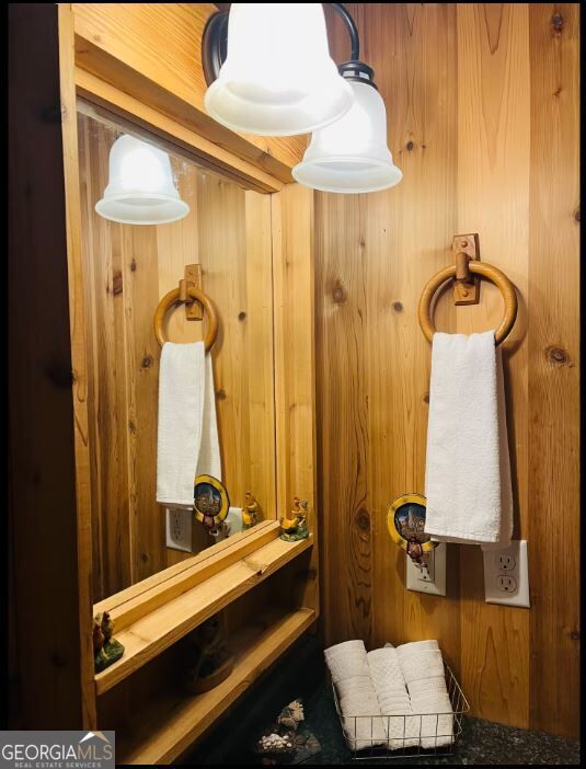 5 Honey Dew Way Property Photo 3