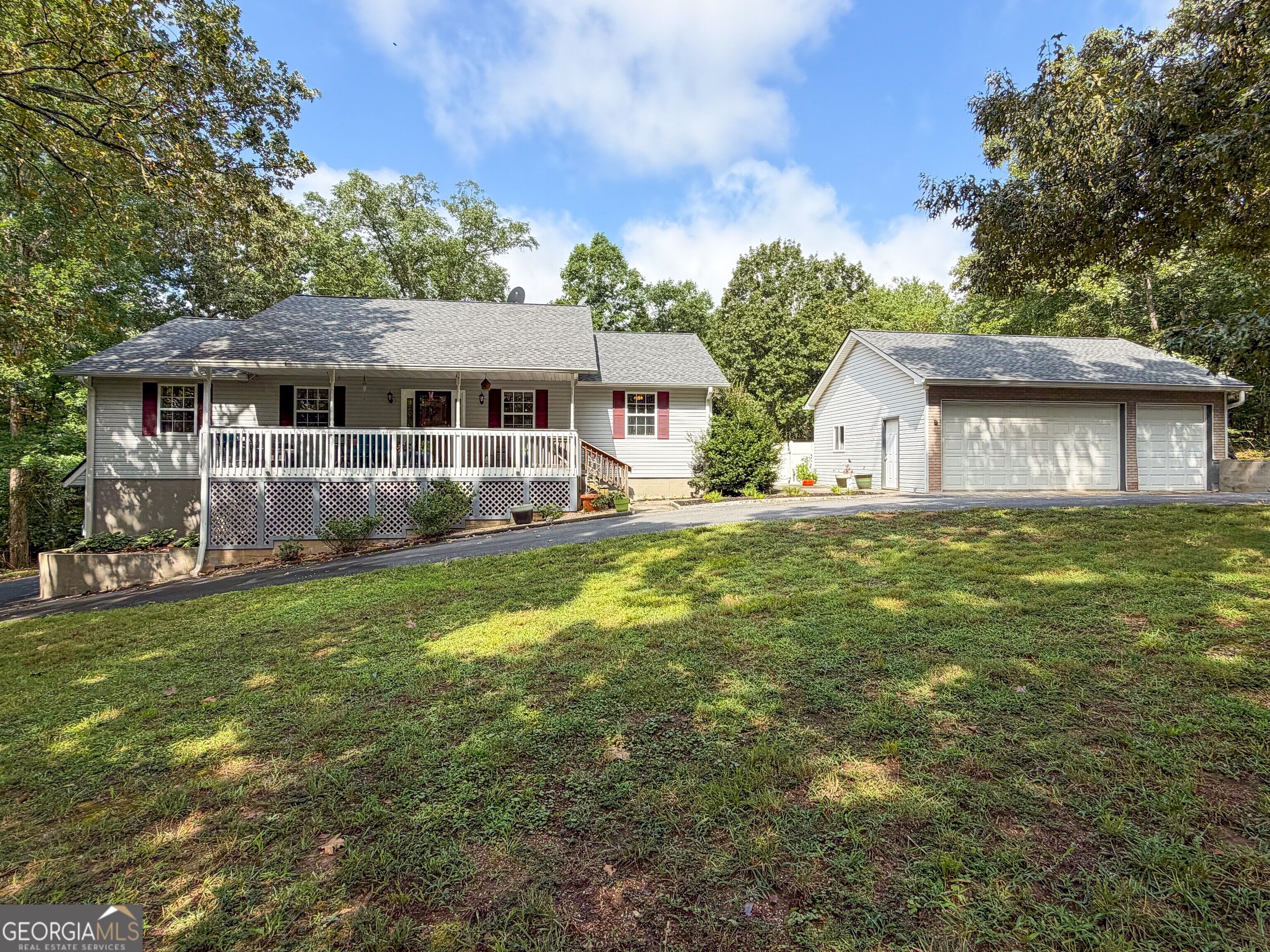 20 Hickory Forest Lane Nw Property Photo 3