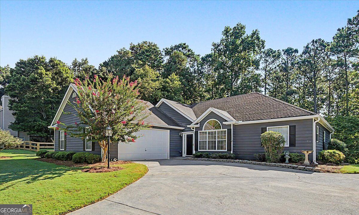 333 Allatoona Shores Drive Property Photo 2
