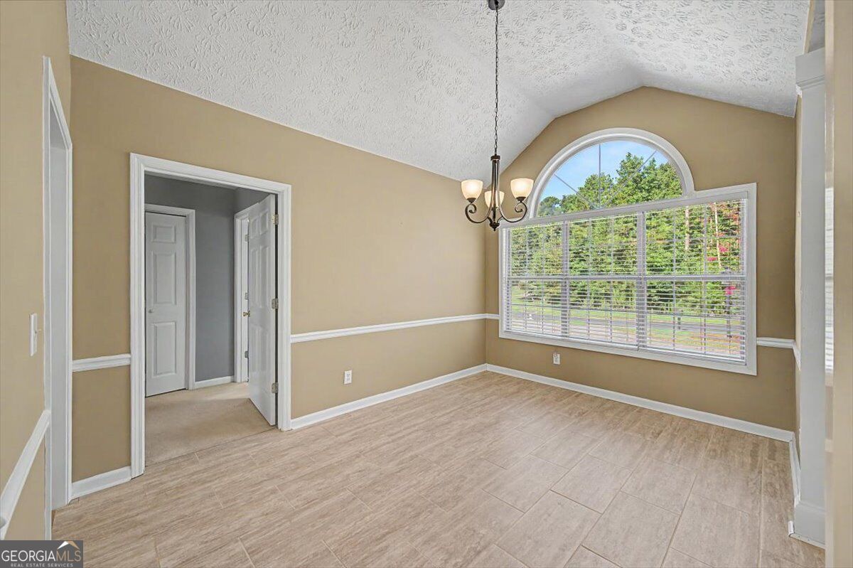 333 Allatoona Shores Drive Property Photo 10