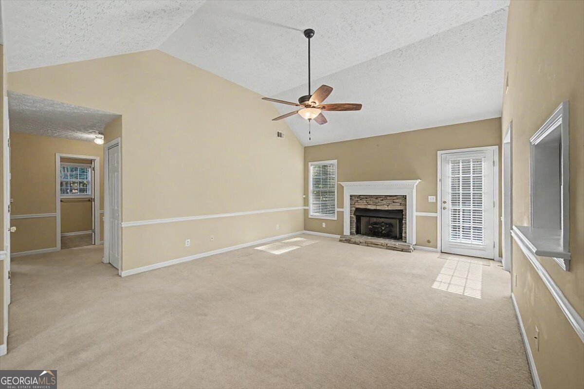 333 Allatoona Shores Drive Property Photo 12