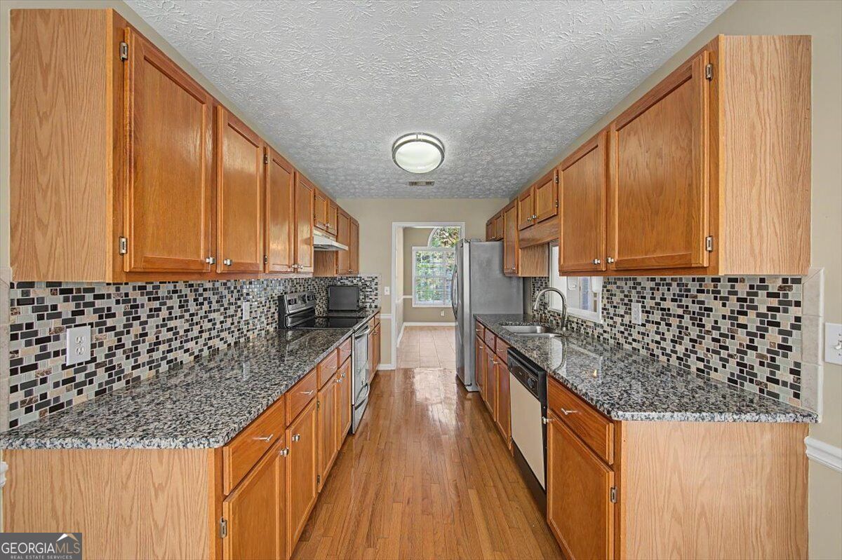 333 Allatoona Shores Drive Property Photo 20