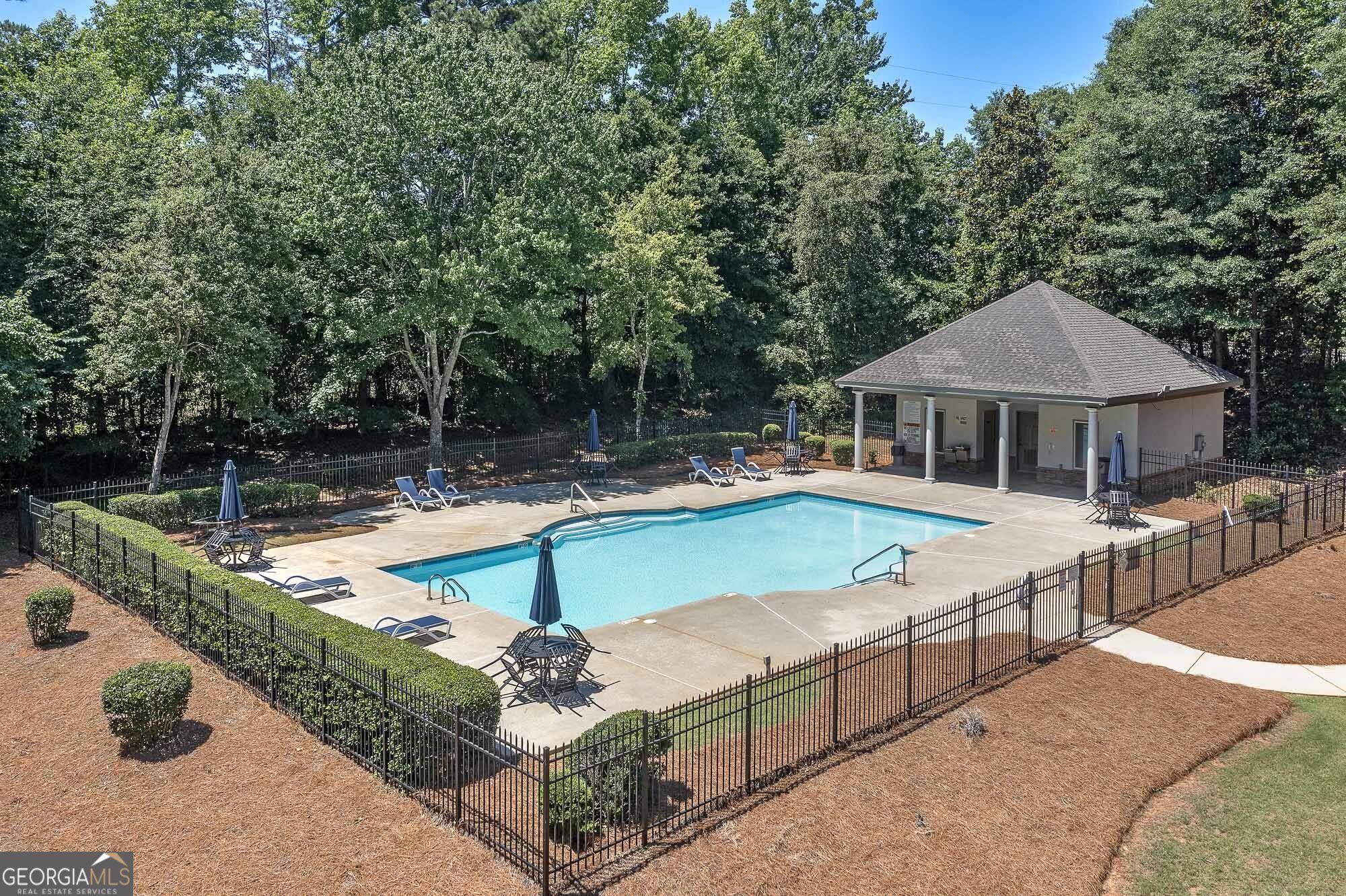 504 Bingham Drive Property Photo 14