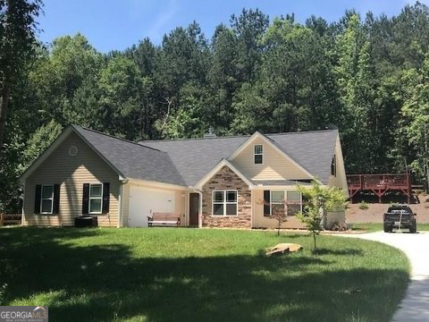 257 Clearwater Drive Property Photo 1