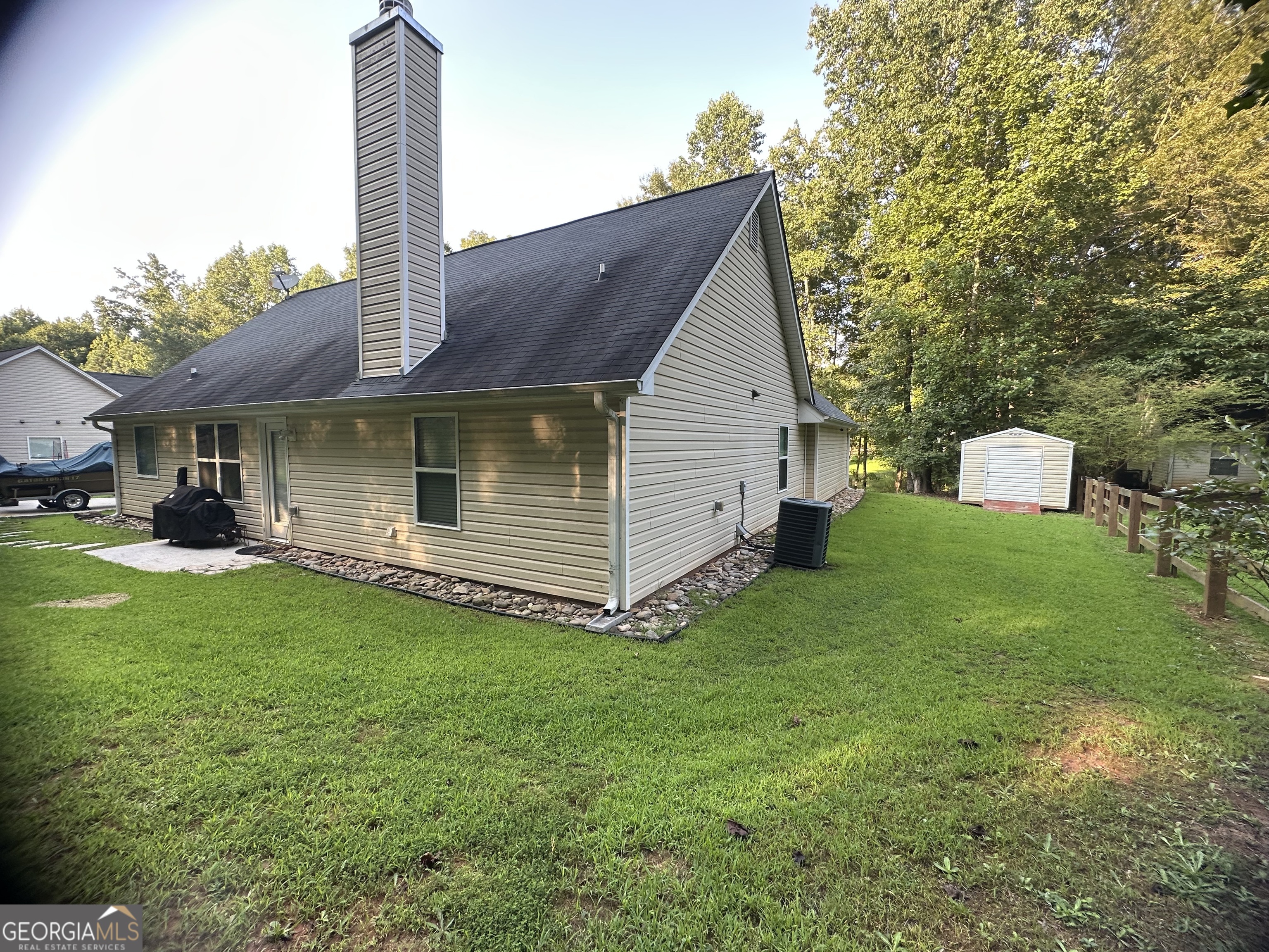 257 Clearwater Drive Property Photo 3