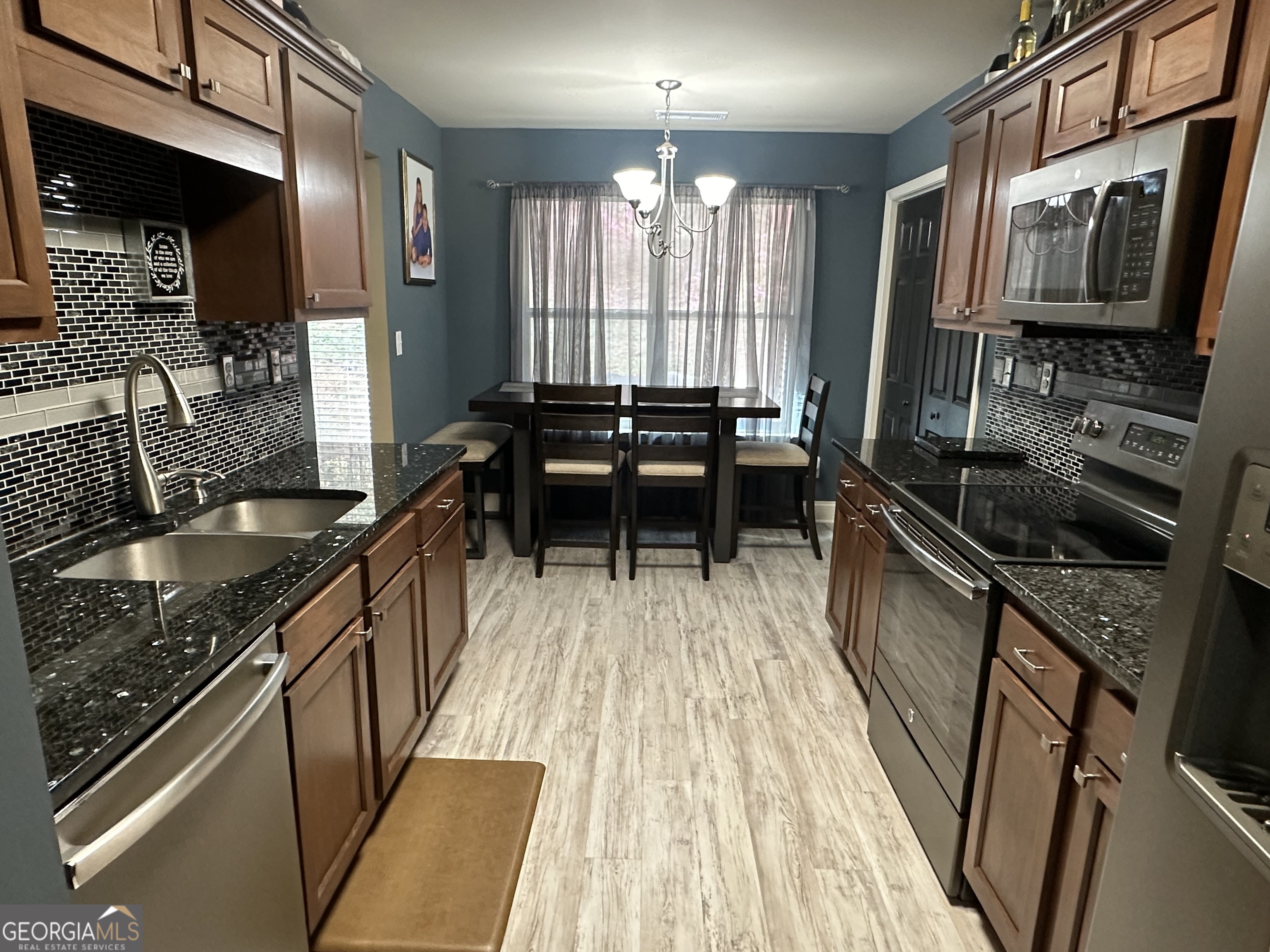 257 Clearwater Drive Property Photo 15