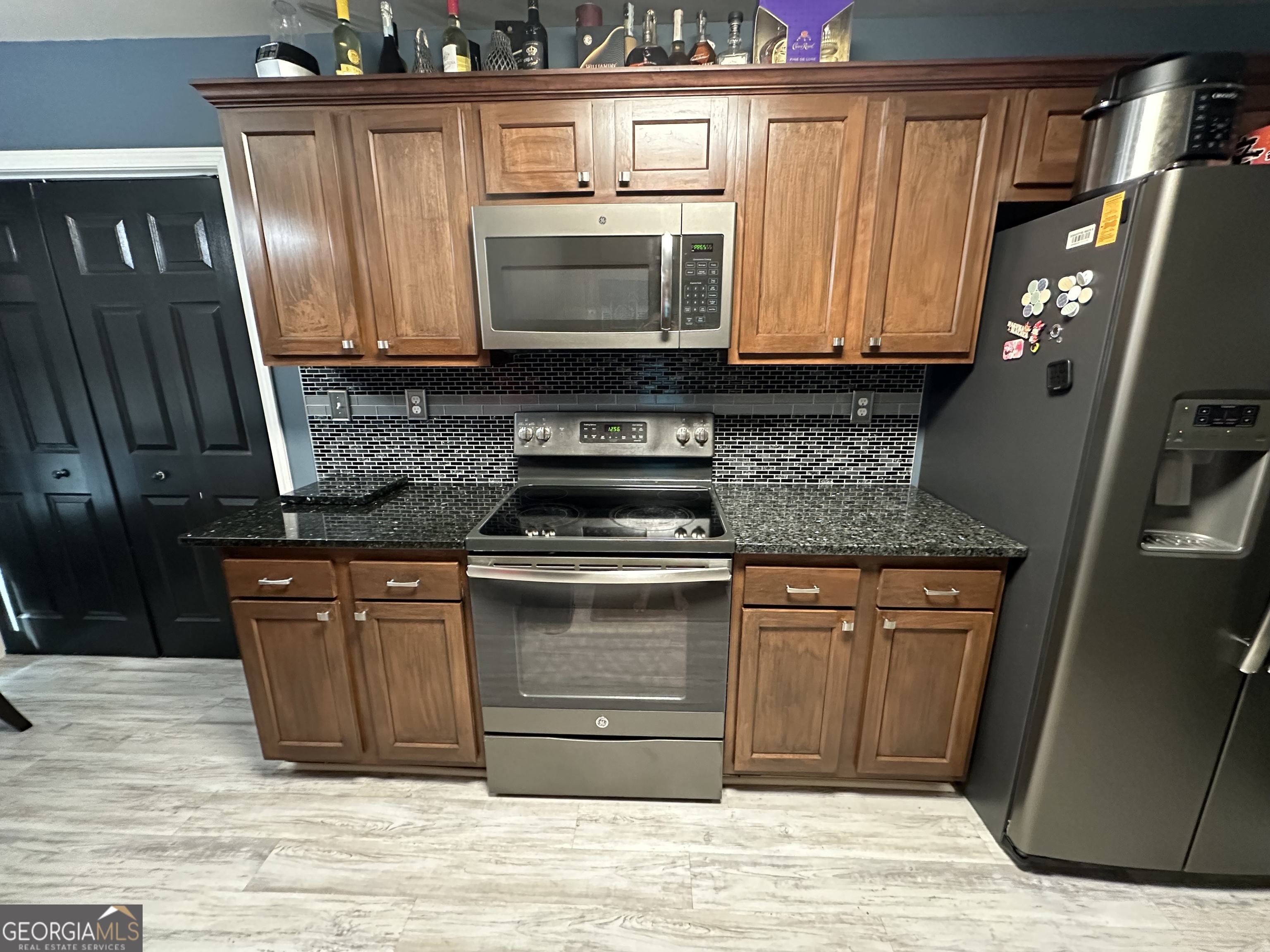 257 Clearwater Drive Property Photo 16