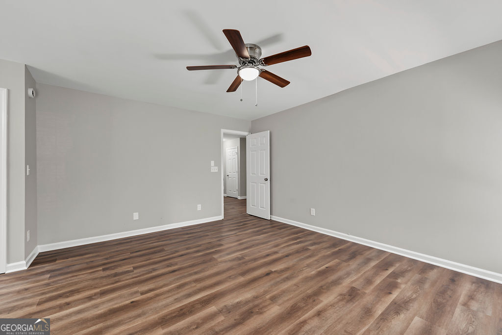 5747 Mccurdy Court Property Photo 11