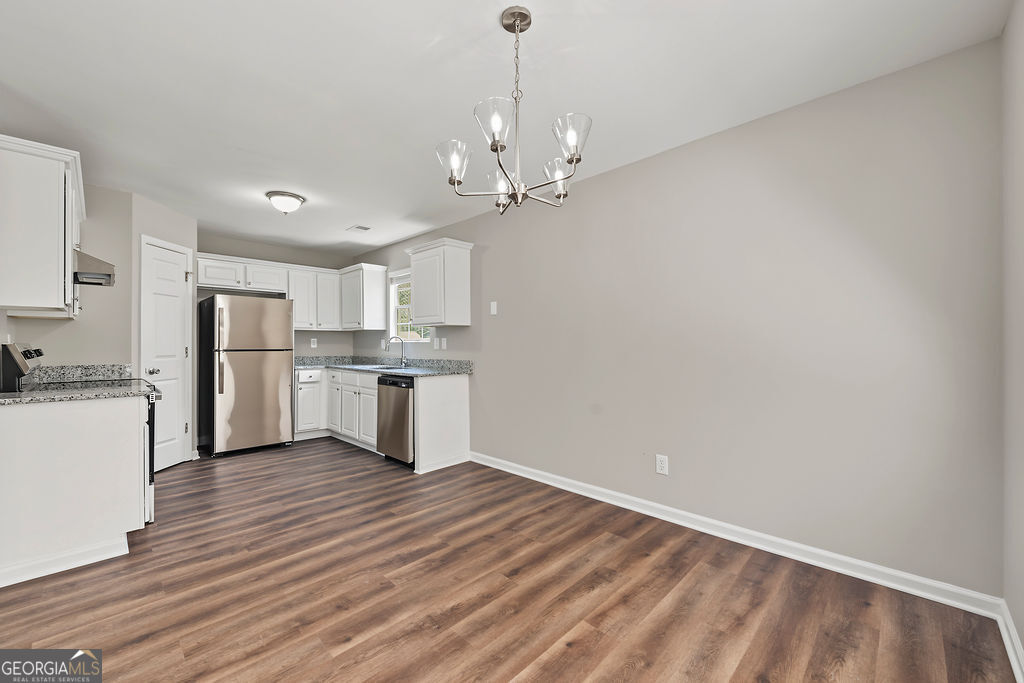 5747 Mccurdy Court Property Photo 12