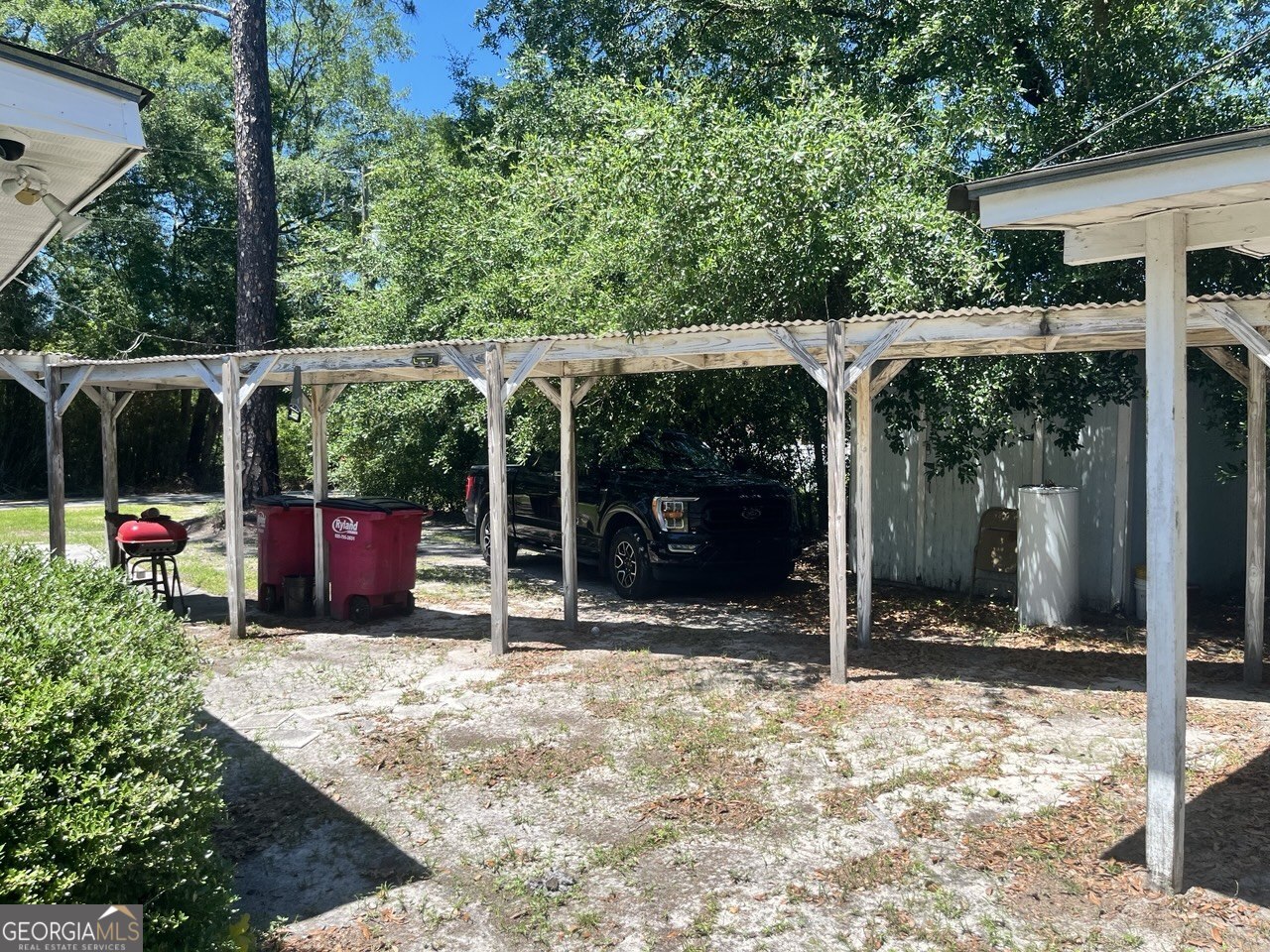 5670 W Main Street Property Photo 2