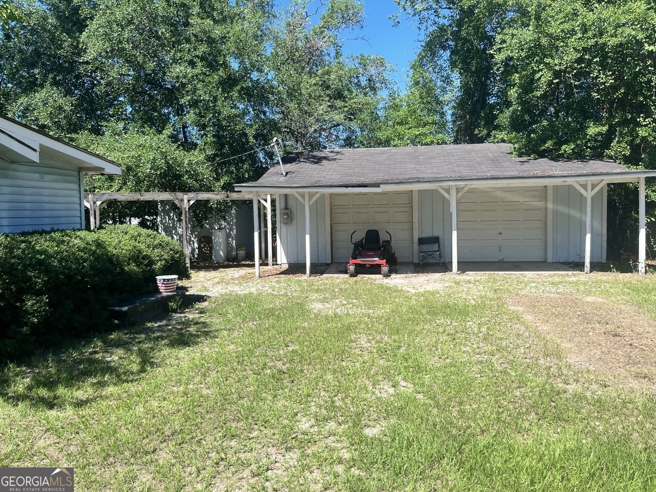 5670 W Main Street Property Photo 8