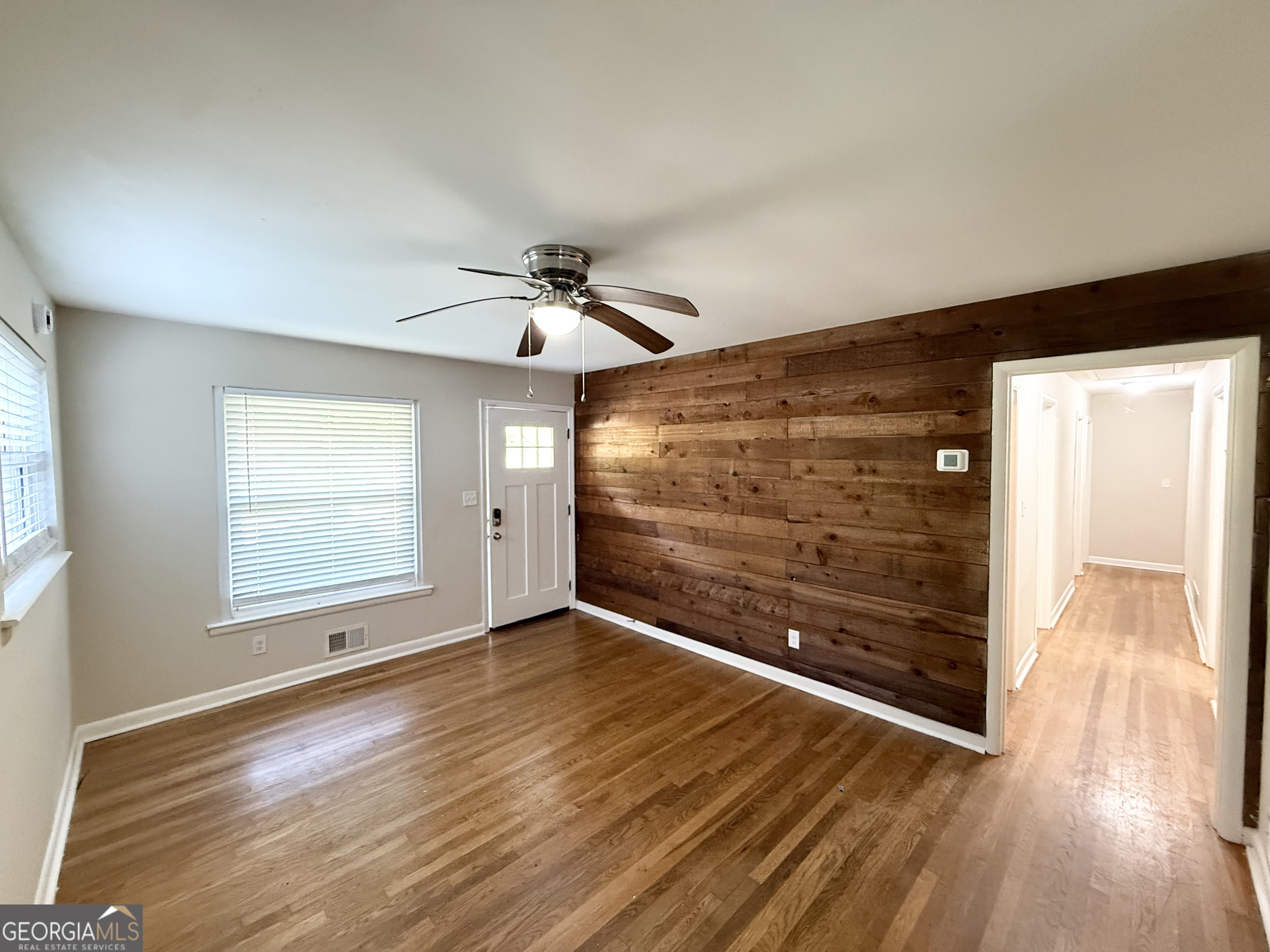 2604 Bryant Drive Property Photo 4