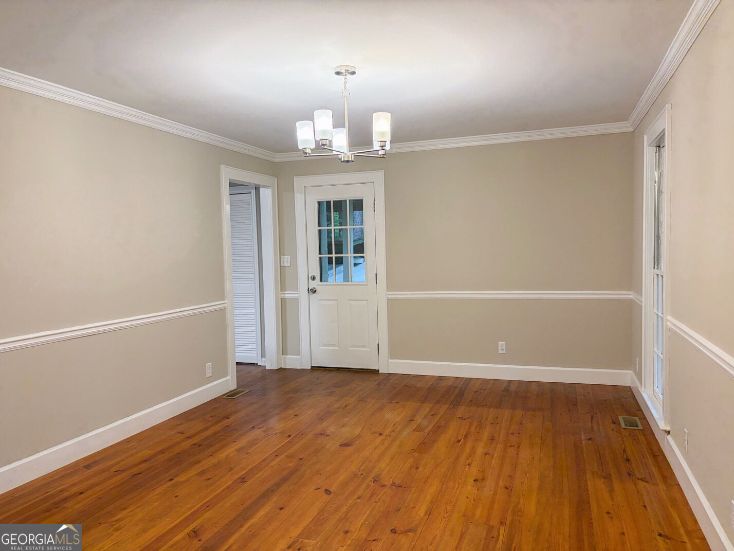 148 Greenbriar Drive Property Photo 21