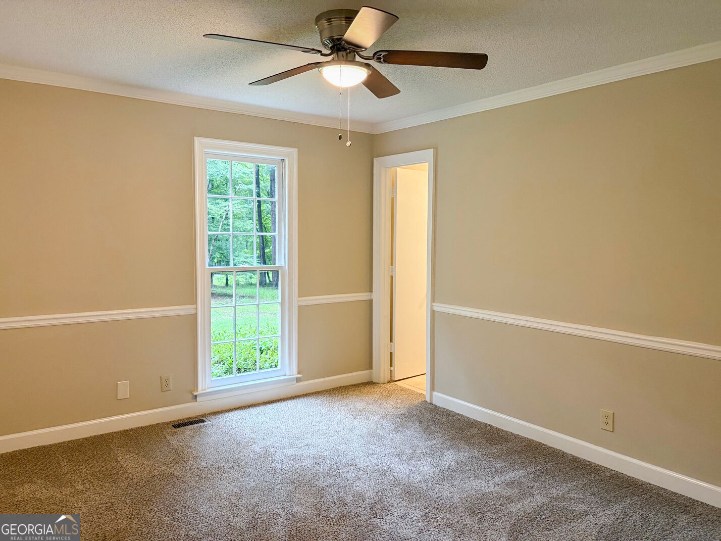 148 Greenbriar Drive Property Photo 25