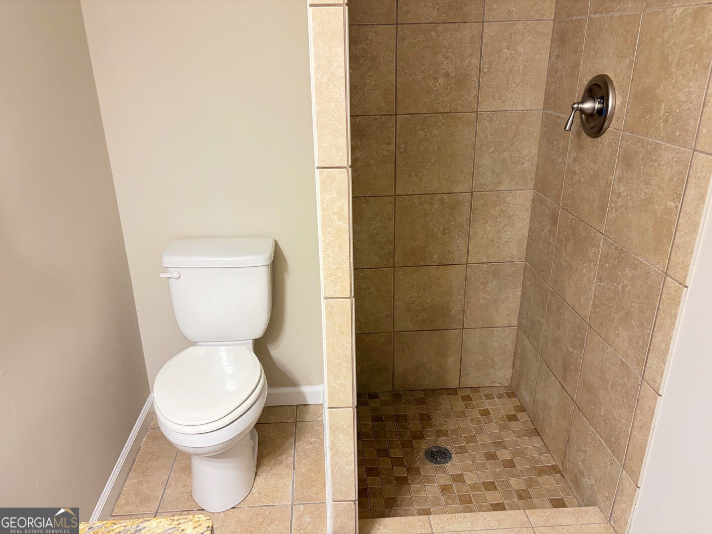 148 Greenbriar Drive Property Photo 28