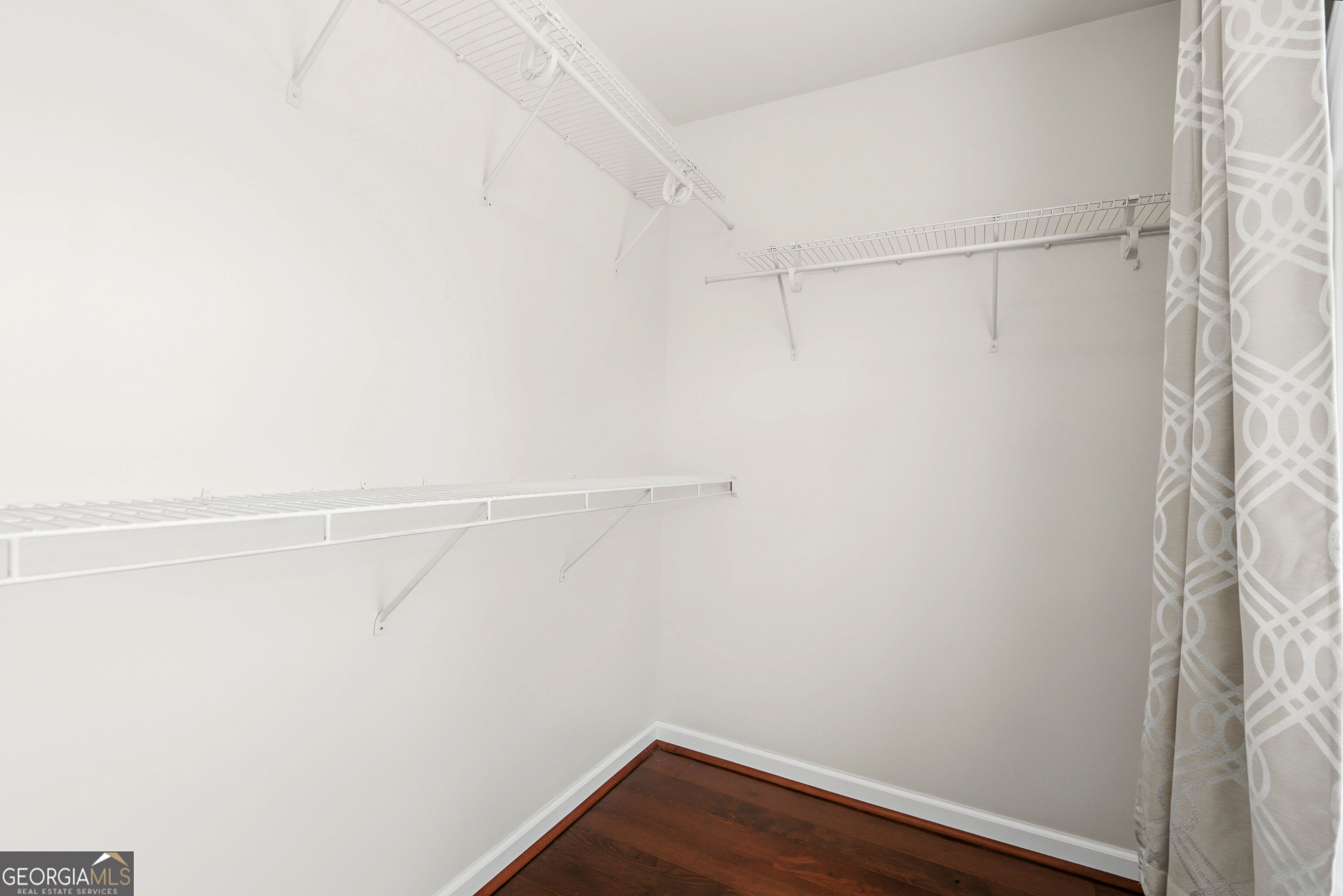 5323 Sherwin Drive Property Photo 19