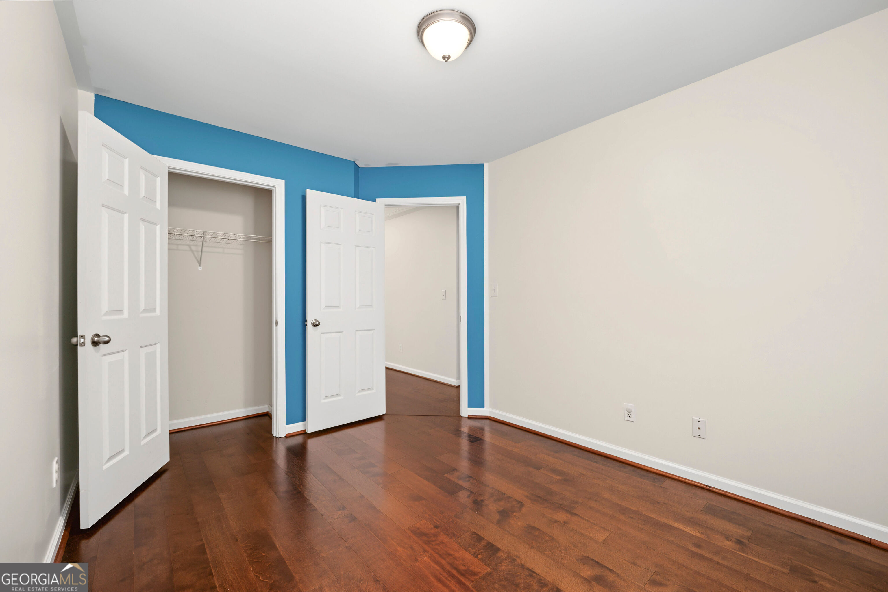 5323 Sherwin Drive Property Photo 22