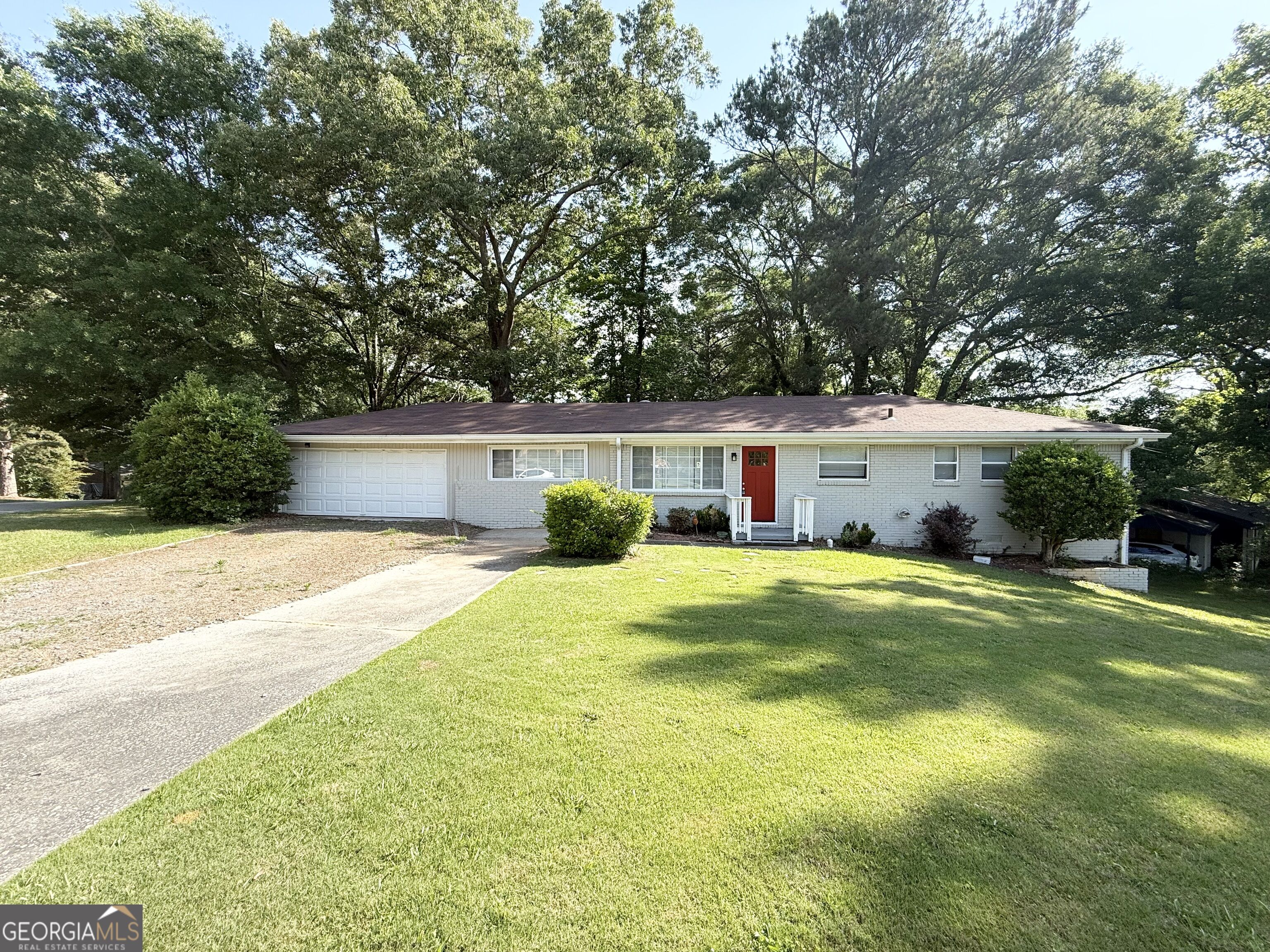 2842 Altaview Drive Property Photo 1