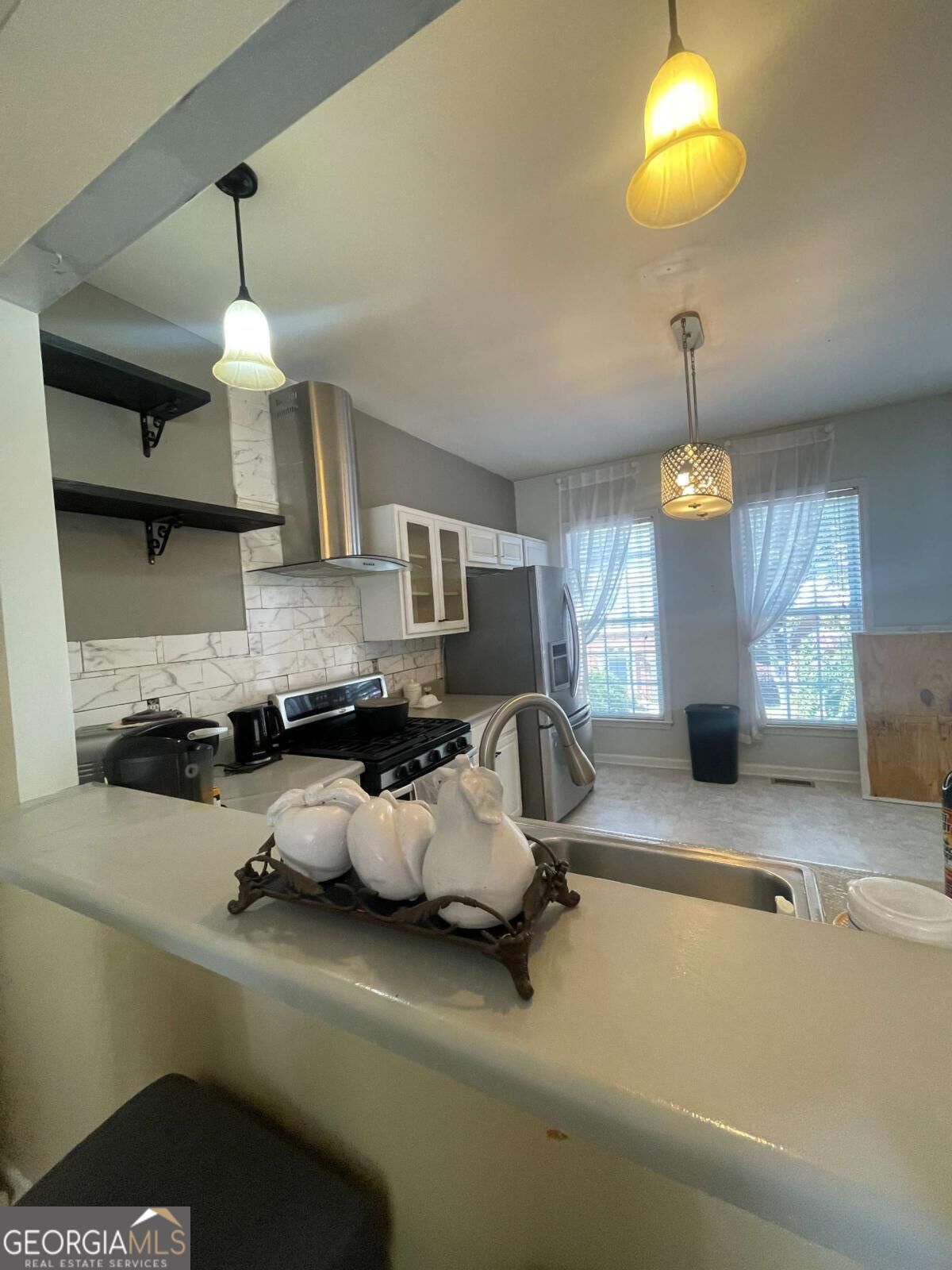 3914 Howell Park Road Property Photo 11