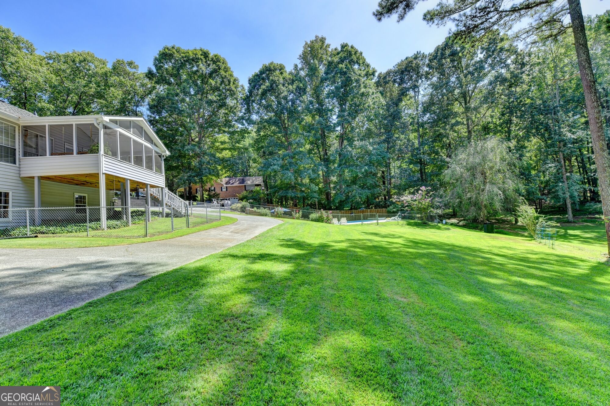 2011 Luke Edwards Road Property Photo 90