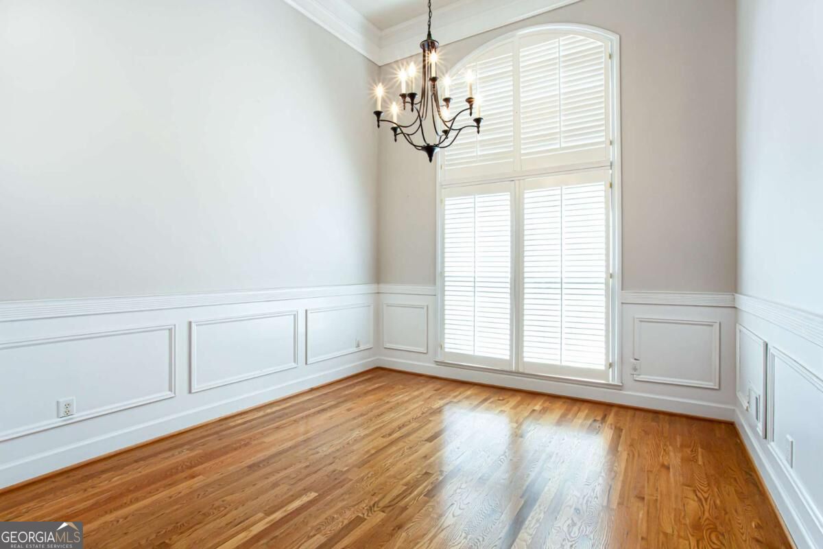 885 Rose Brook Drive Property Photo 12