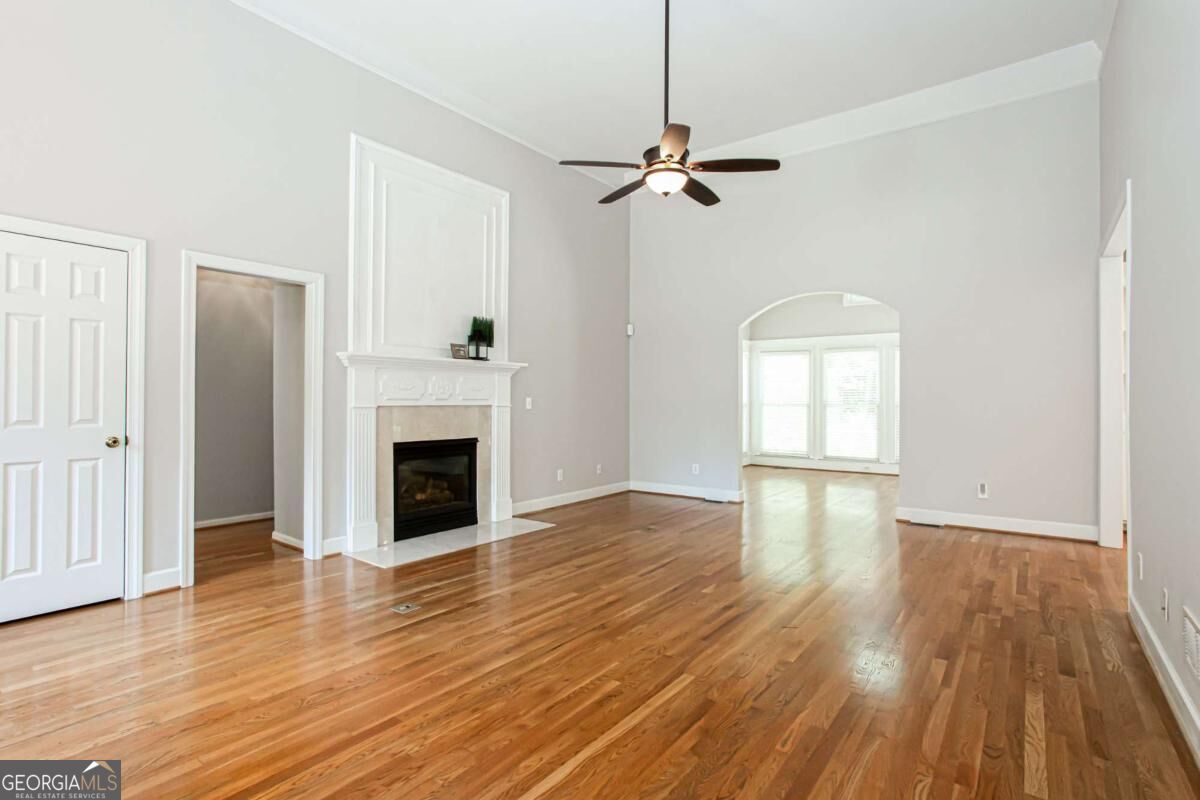 885 Rose Brook Drive Property Photo 14
