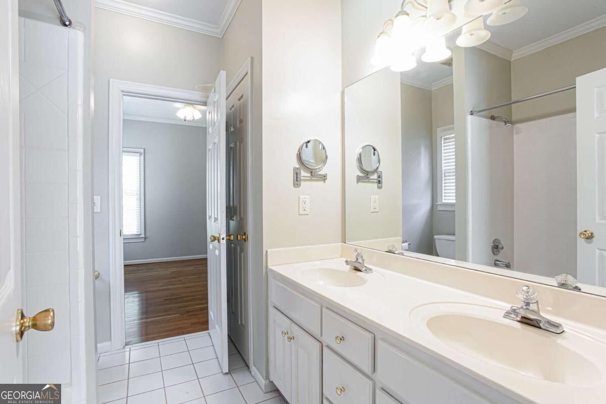 885 Rose Brook Drive Property Photo 36