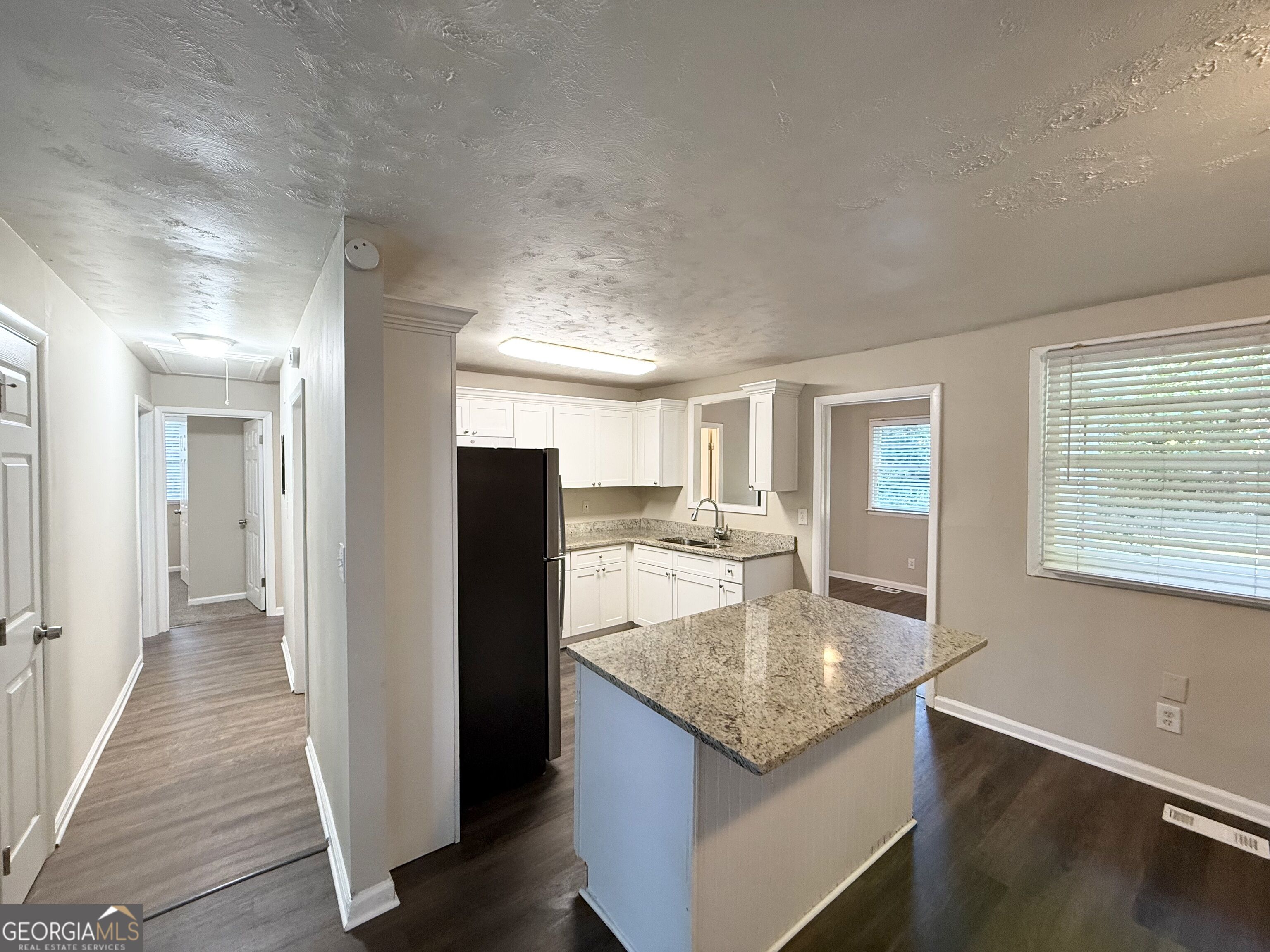 423 Belgarde Place Se Property Photo 7