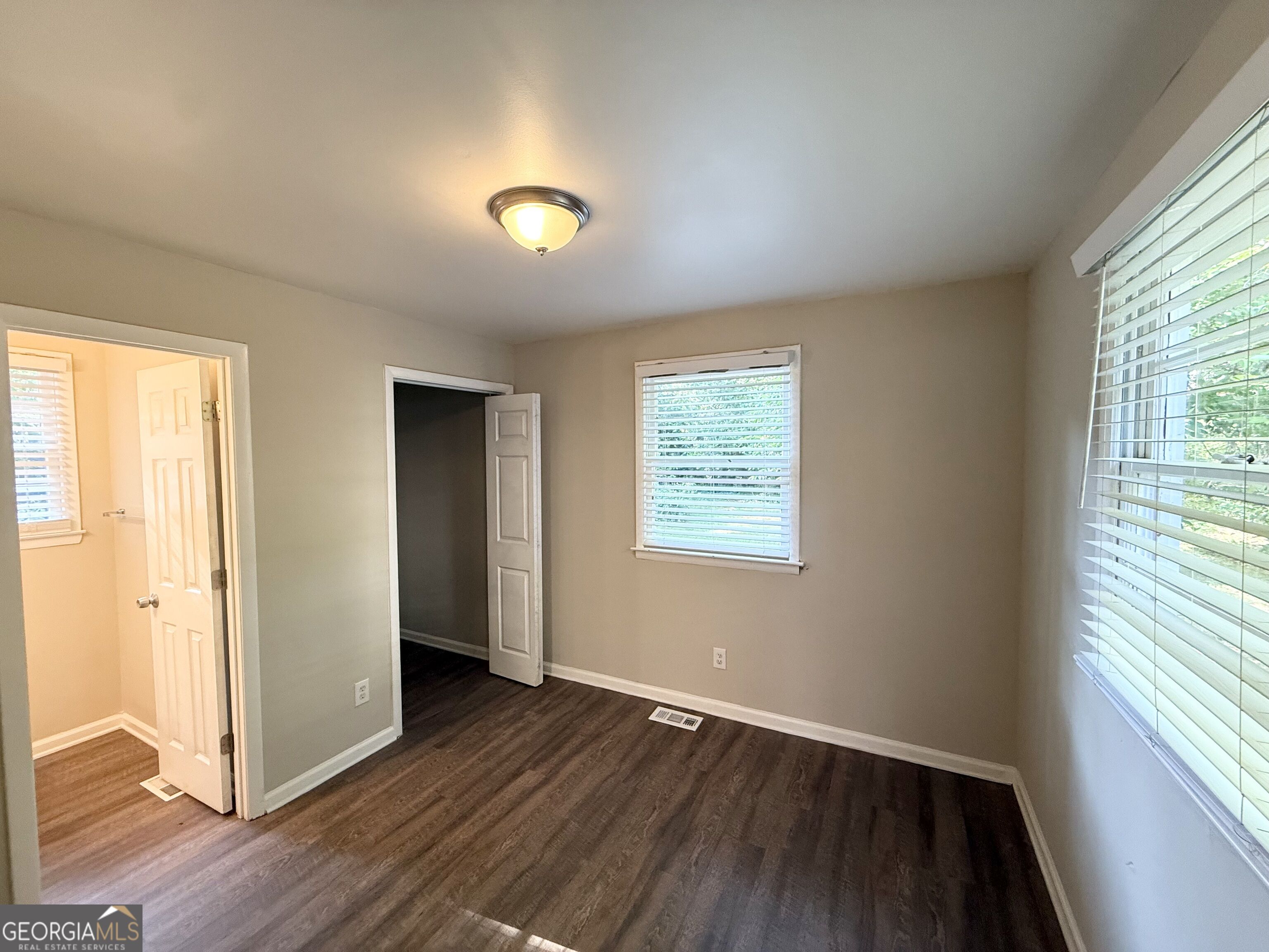 423 Belgarde Place Se Property Photo 9