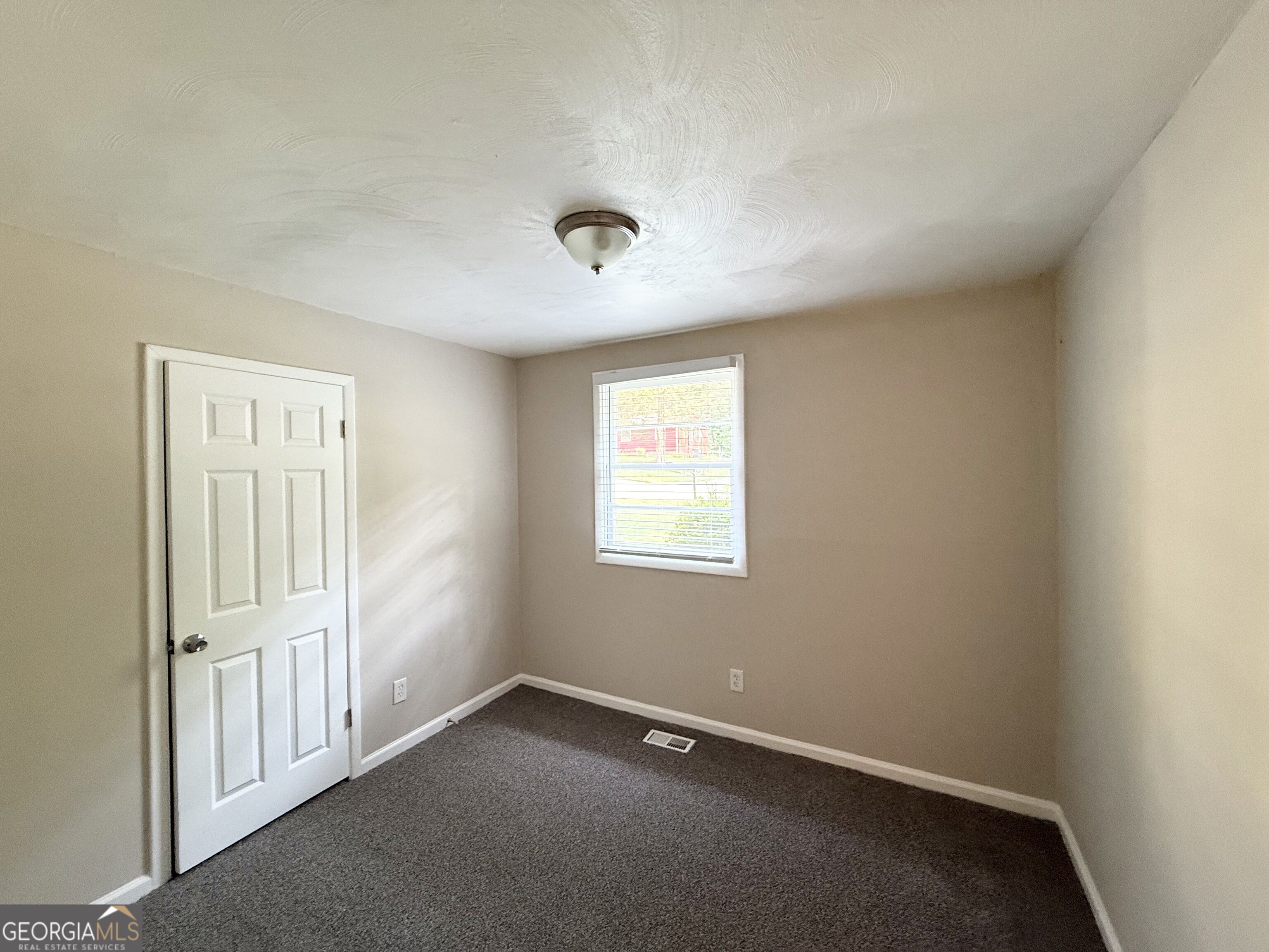 423 Belgarde Place Se Property Photo 15